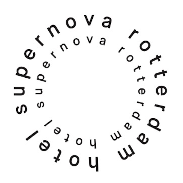 Supernova hotel
